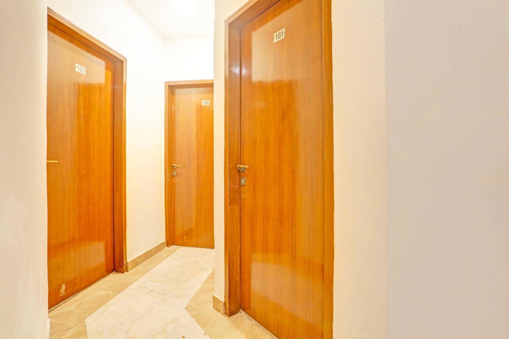 Manyavar hotel Chandigarh Bagian luar foto